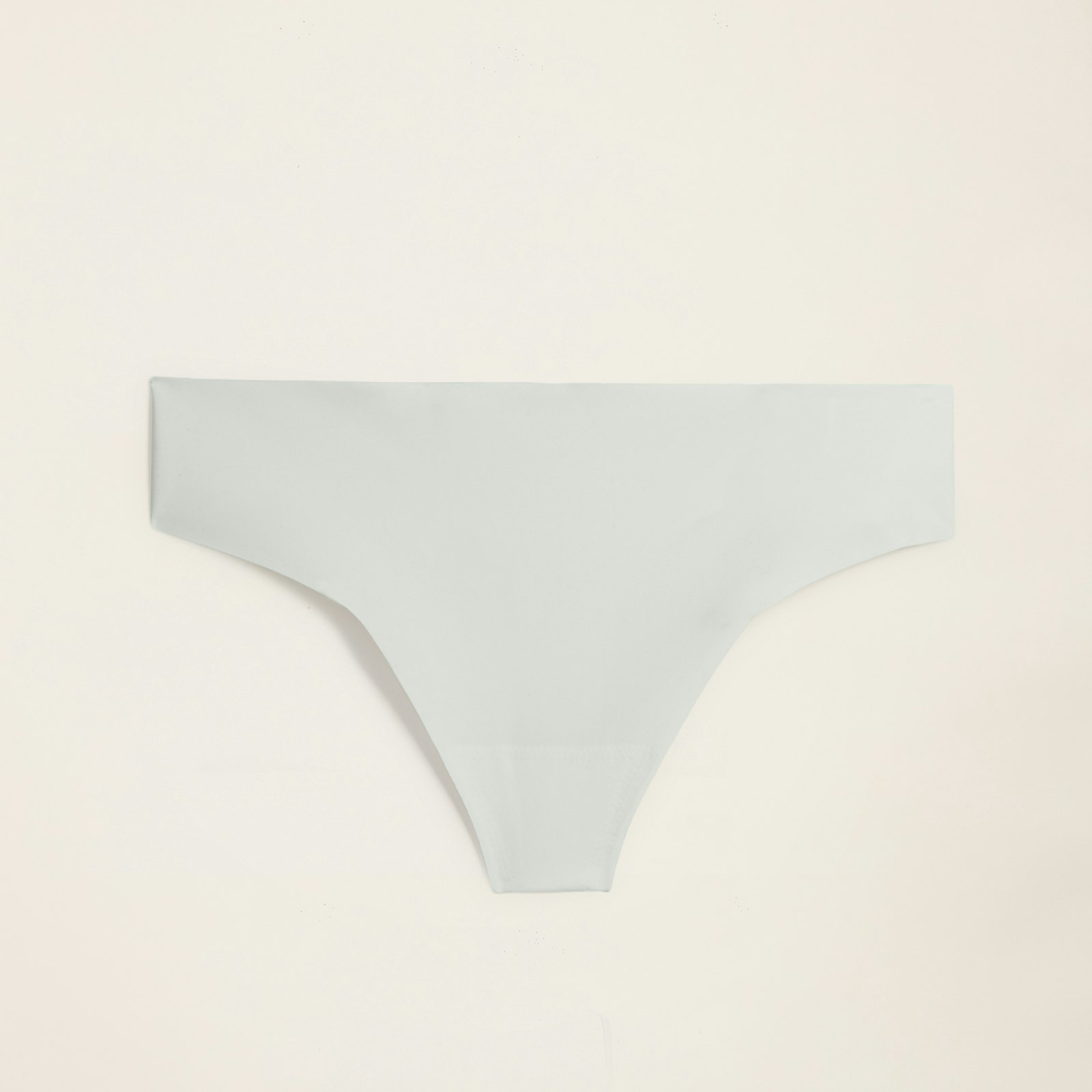 SeamlessThong_White_Womens_Product_Small_1x1_0178.jpg