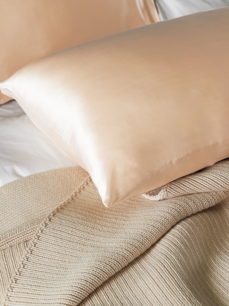 Home | Bedding | Pillows