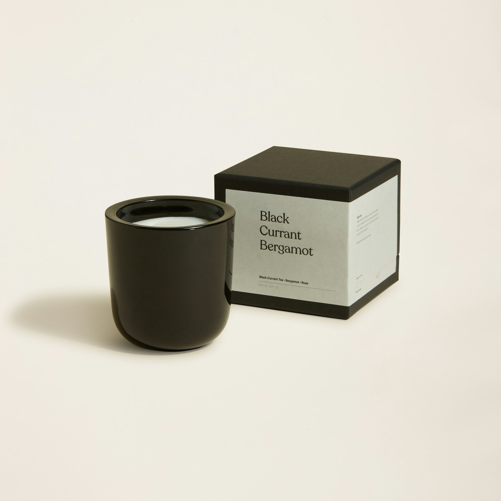 Black Currant Geranium Scented Candle_4x5_FrontwithBox_1.jpg