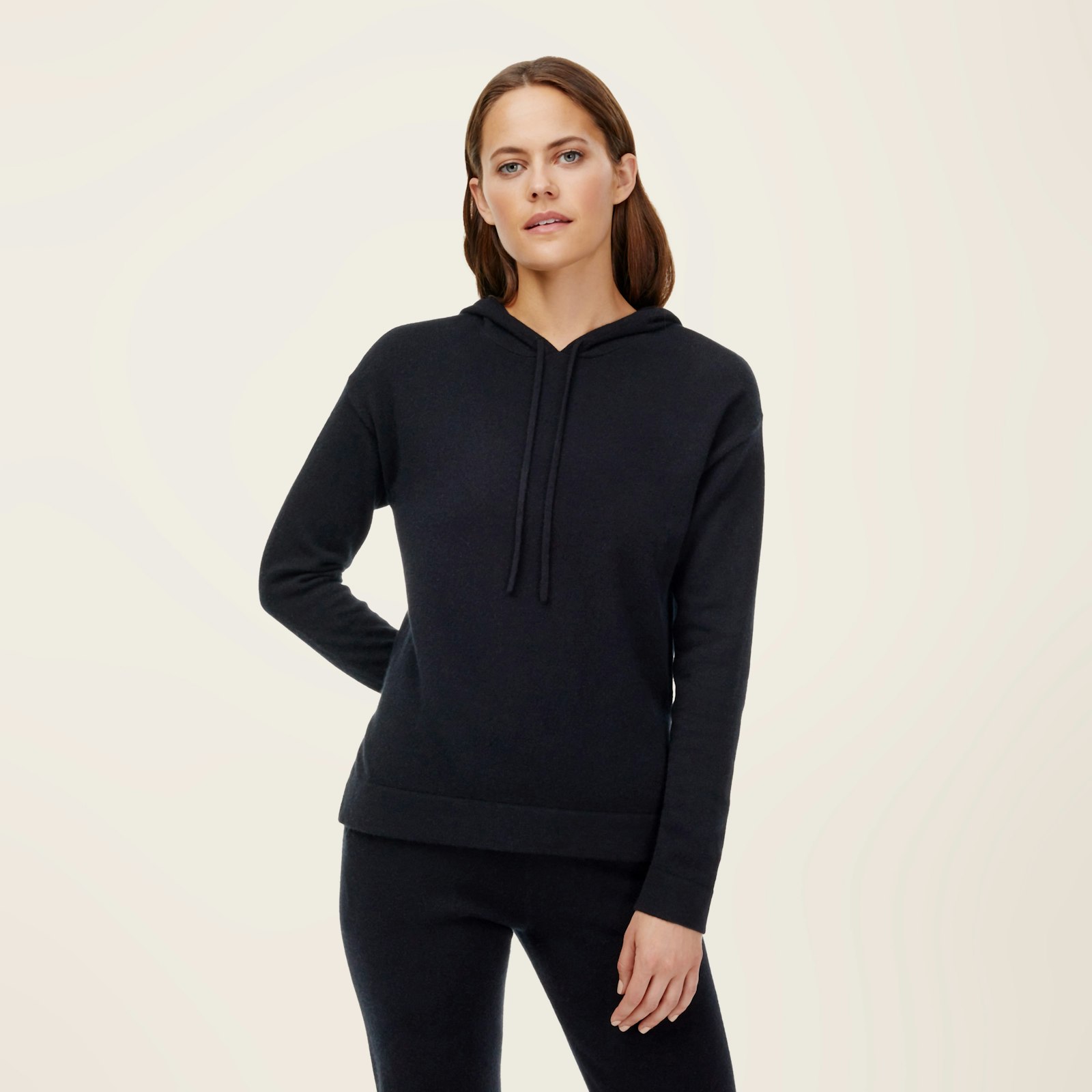 Recycled_Cashmere_Hoodie_Black_Womens_OnFigure_1x1_1207.jpg
